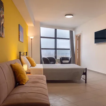 Апартаменти Marina View